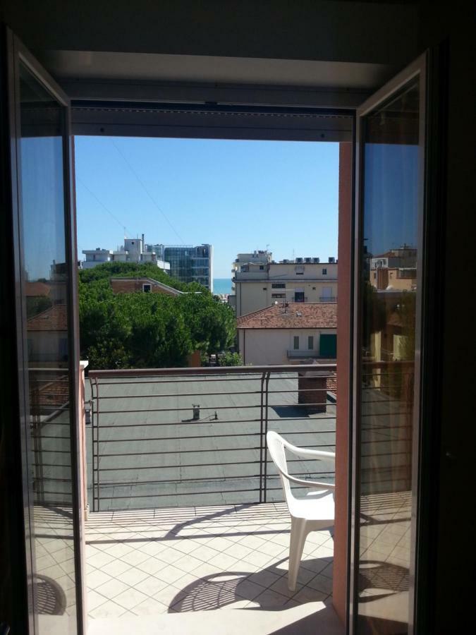 Condominio Rosa dei Venti Rimini Exterior foto